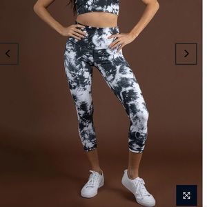 DYI signature crop black and white tie-dye